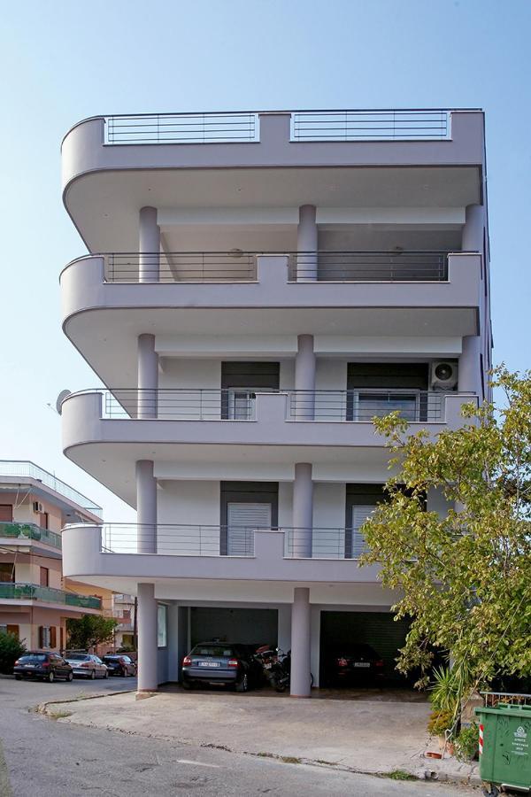 Kyparissia Luxury Home Bagian luar foto